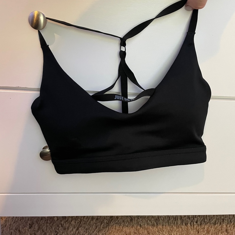 nike sports bra